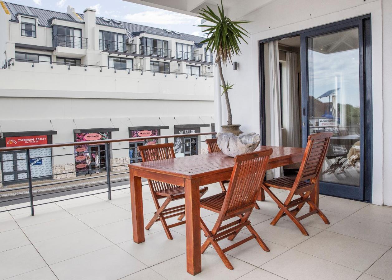 Marine Square Luxury Suites 赫曼努斯 外观 照片